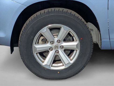 Used 2010 Toyota Highlander 2WD image 23