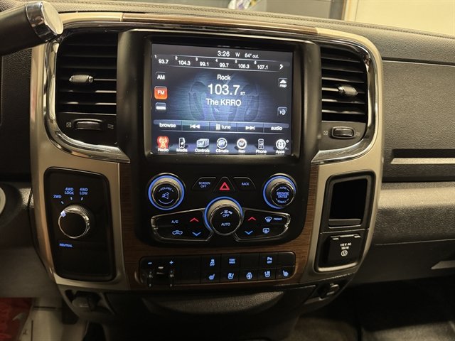 Used 2015 RAM 2500 Laramie AWD/4WD image 28