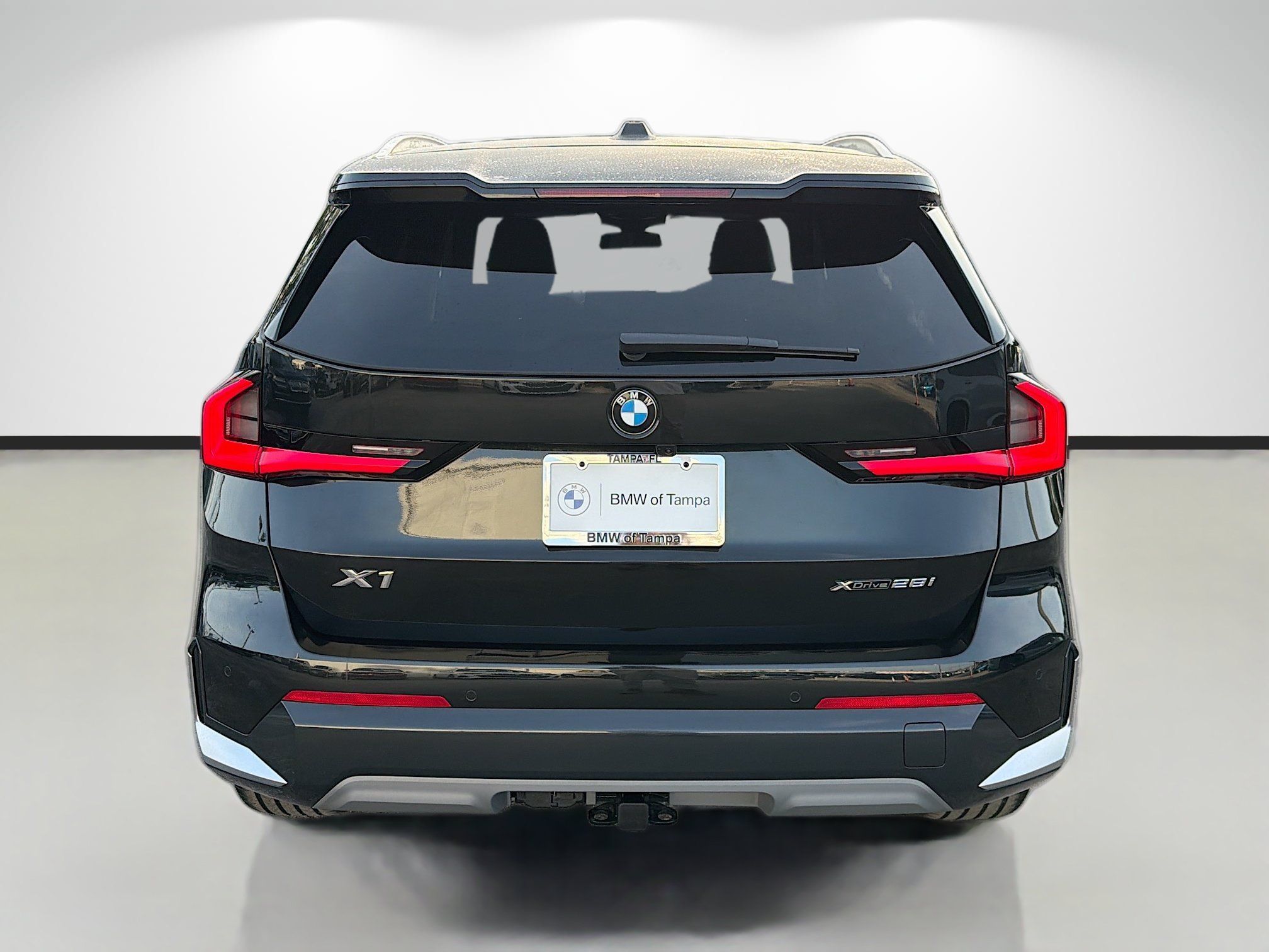 New 2026 BMW X1 xDrive28i w/ Technology Package AWD/4WD image 4
