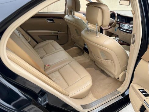 Used 2011 Mercedes-Benz S 550 image 15