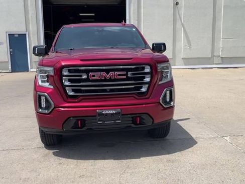 Used 2020 GMC Sierra 1500 AT4 w/ AT4 Premium Package AWD/4WD image 3