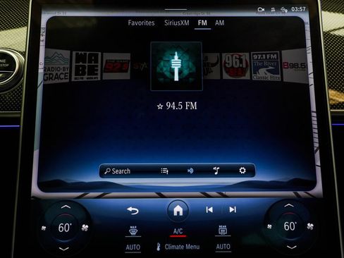 Used 2022 Mercedes-Benz S 500 4MATIC w/ AMG Line Package image 30