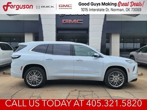 New 2027 Buick Enclave Avenir AWD/4WD image 3