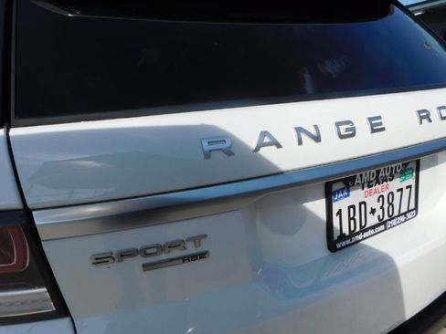 Used 2016 Land Rover Range Rover Sport HSE image 14