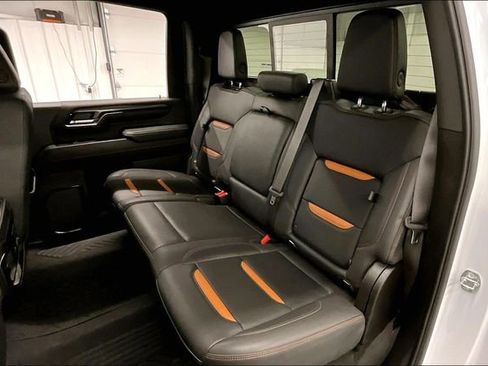 Used 2024 GMC Sierra 2500 AT4 w/ AT4 Premium Plus Package image 22