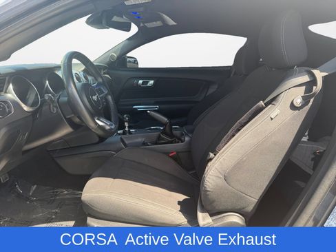 Used 2021 Ford Mustang GT RWD image 9