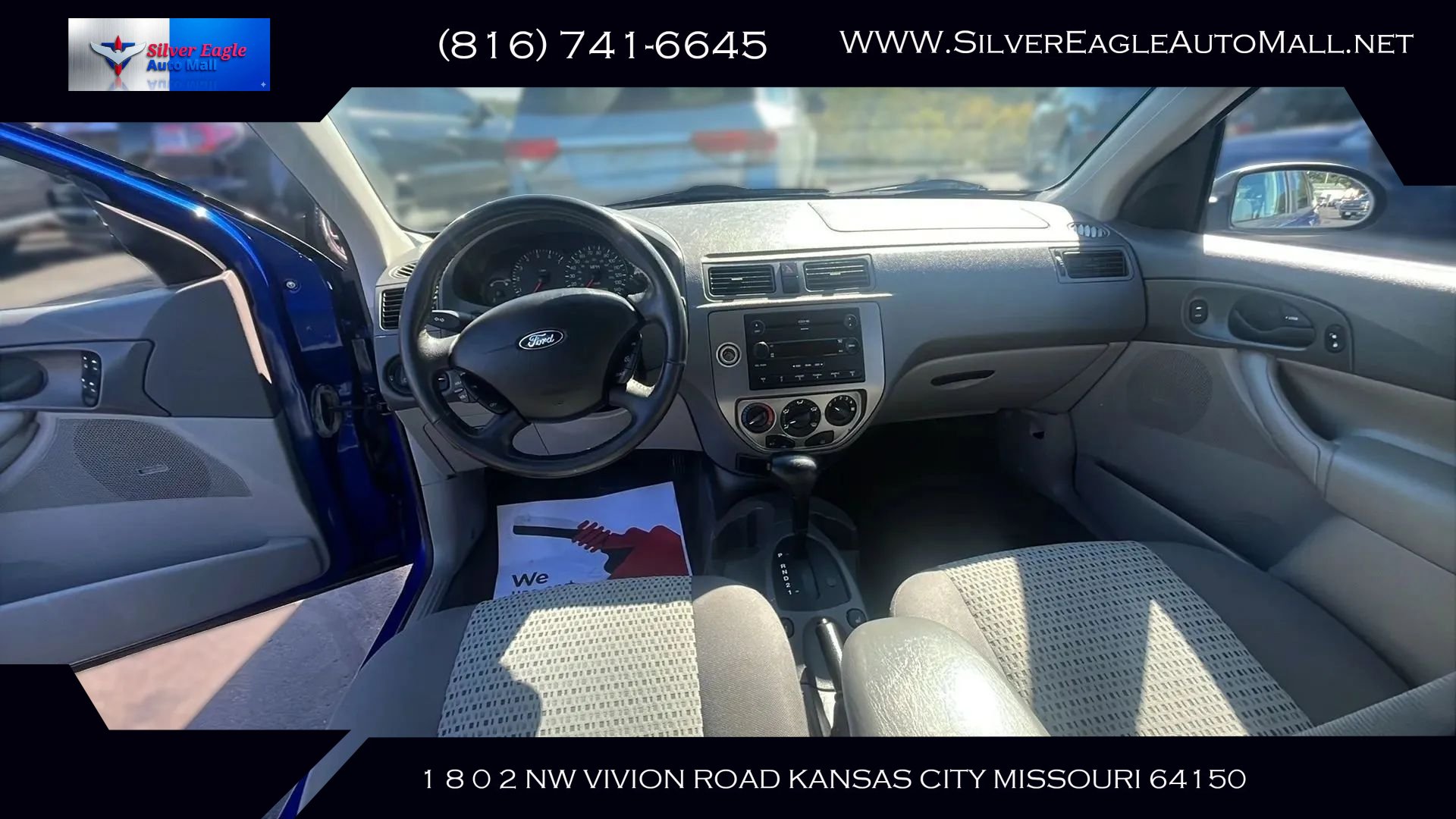 Used 2005 Ford Focus SES FWD image 11