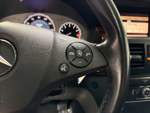 Used 2012 Mercedes-Benz GLK 350 4MATIC image 12