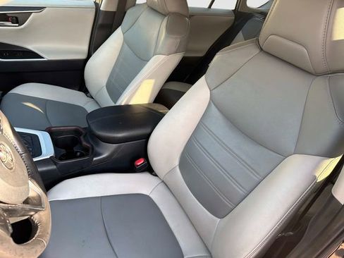 Used 2019 Toyota RAV4 Limited w/ All Weather Liner Package AWD/4WD image 20