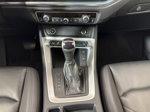 Used 2023 Audi Q3 2.0T Premium AWD/4WD image 24
