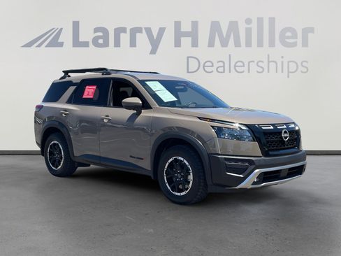 Certified 2023 Nissan Pathfinder Rock Creek AWD/4WD image 7
