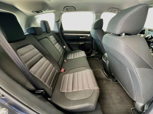 Used 2018 Honda CR-V LX image 24