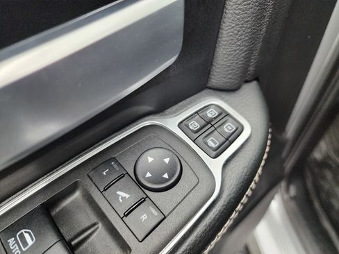 Used 2023 RAM 2500 Big Horn w/ Night Edition image 42