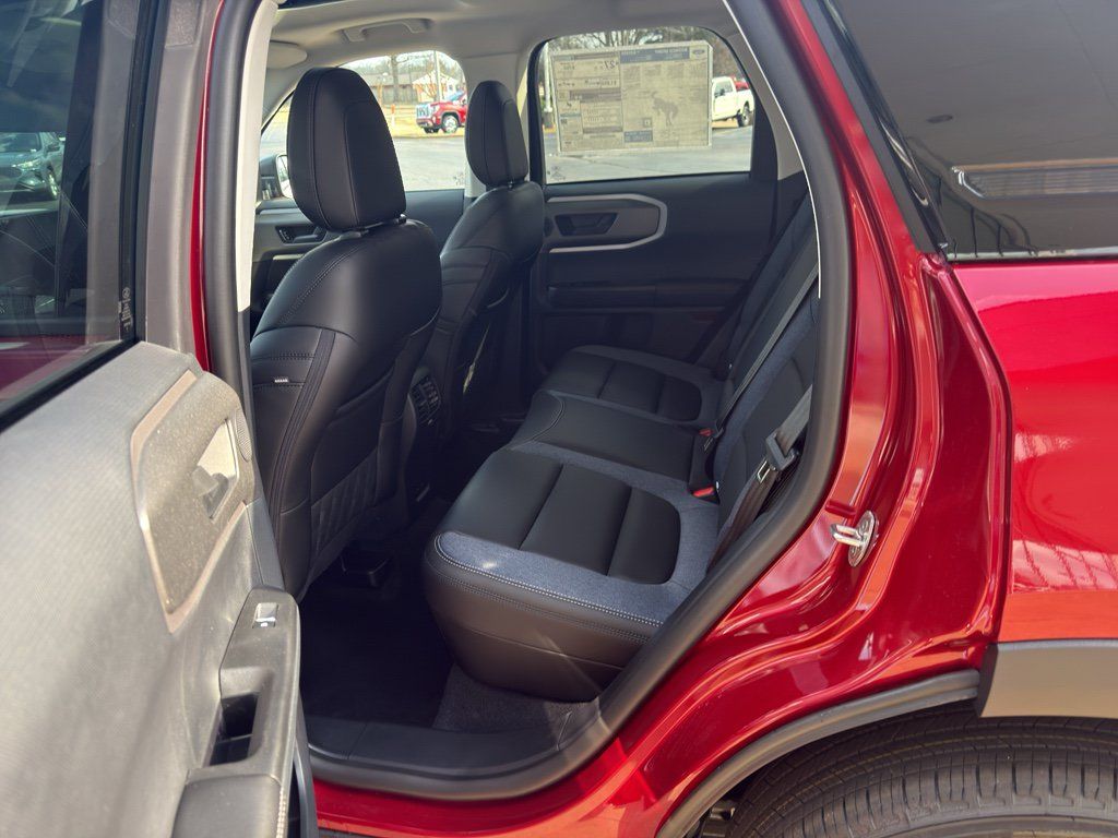 New 2026 Ford Bronco Sport Outer Banks w/ Outer Banks Tech Package+ AWD/4WD image 10