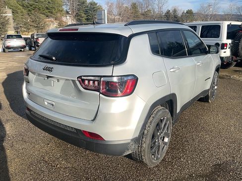 New 2026 Jeep Compass Latitude image 5