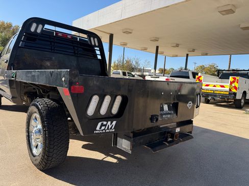 Used 2018 RAM 2500 Tradesman w/ Chrome Appearance Group image 12