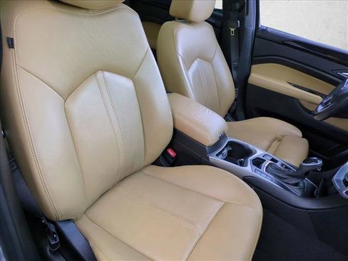 Used 2014 Cadillac SRX Luxury w/ Driver Awareness Package image 20