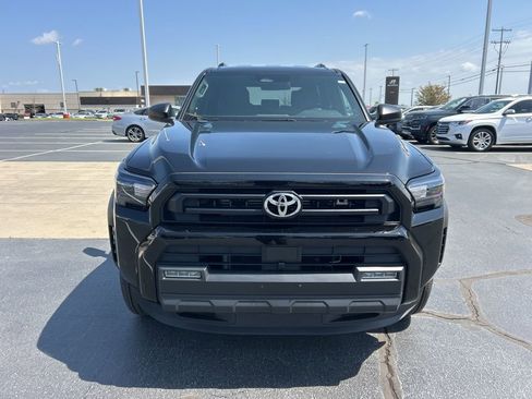 Used 2025 Toyota 4Runner SR5 image 21