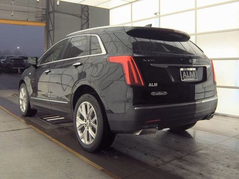 Used 2018 Cadillac XT5 Luxury image 4