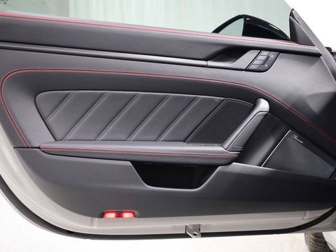 Used 2025 Porsche 911 Carrera 4 GTS AWD/4WD image 16