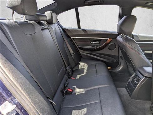 Used 2018 BMW 330i Sedan RWD image 19