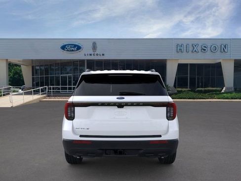 New 2026 Ford Explorer Active image 6