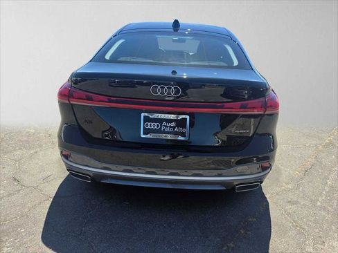 Used 2025 Audi A5 2.0T Prestige w/ 19" Wheel Package AWD/4WD image 4