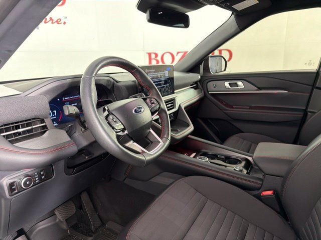 Used 2025 Ford Explorer ST-Line w/ Premium Package RWD image 20