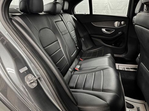 Used 2019 Mercedes-Benz C 300 4MATIC Sedan image 11