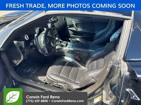 Used 2005 Chevrolet Corvette Coupe w/ Preferred Equipment Group RWD image 9
