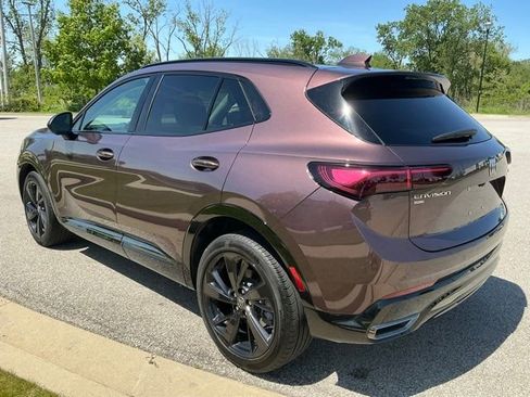 Used 2025 Buick Envision Sport Touring AWD/4WD image 4