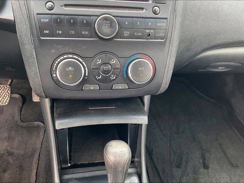 Used 2010 Nissan Altima 2.5 S w/ Convenience Pkg image 32