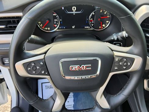 Used 2023 GMC Acadia Denali w/ Denali Ultimate Package AWD/4WD image 21