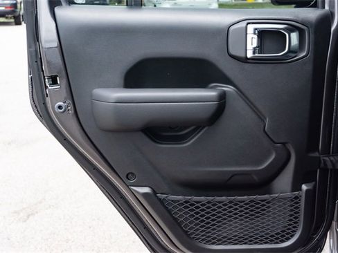 New 2025 Jeep Wrangler Sport S image 30