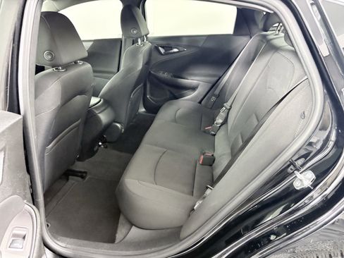 Used 2020 Chevrolet Malibu LS image 29
