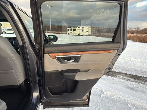 Used 2022 Honda CR-V EX image 18