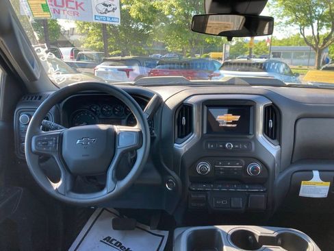 New 2026 Chevrolet Silverado 1500 Custom Trail Boss w/ Dark Appearance Package AWD/4WD image 5