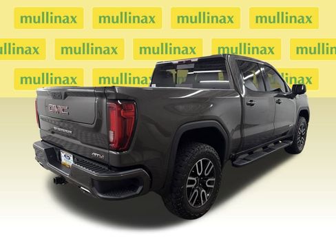 Used 2019 GMC Sierra 1500 AT4 w/ AT4 Premium Package image 3