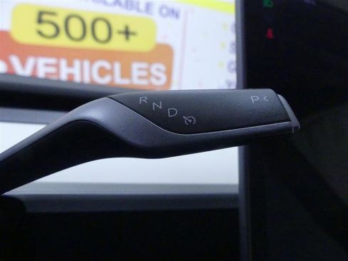 Used 2023 Tesla Model Y Long Range image 20