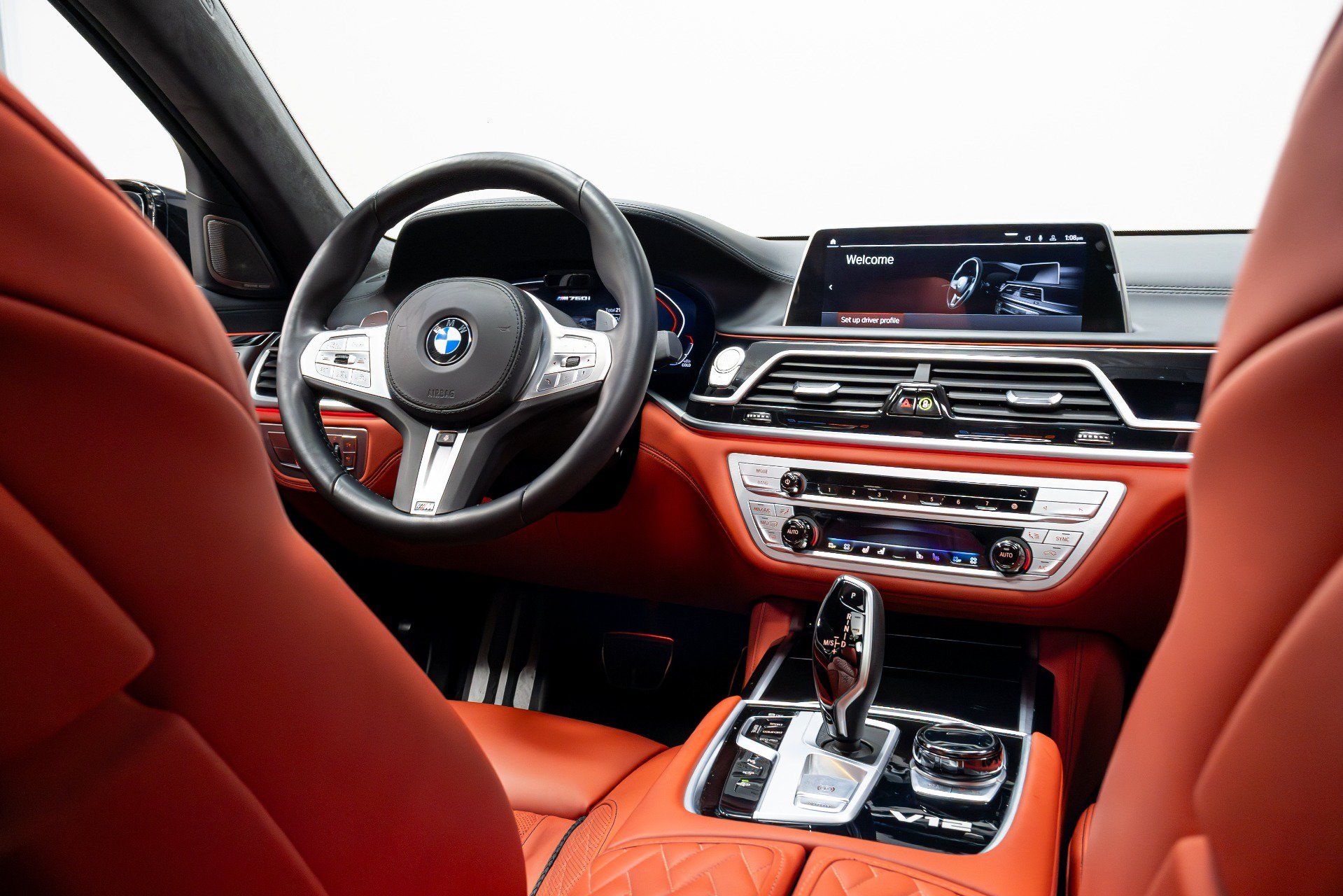 Used 2022 BMW M760i xDrive AWD/4WD image 36