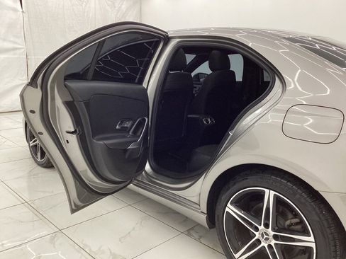 Used 2019 Mercedes-Benz A 220 4MATIC image 22