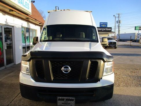 Used 2019 Nissan NV 2500 SV w/ Navigation Package image 2