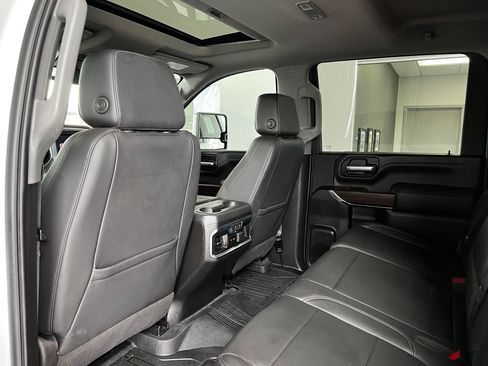 Used 2021 GMC Sierra 2500 SLT w/ SLT Premium Package AWD/4WD image 25