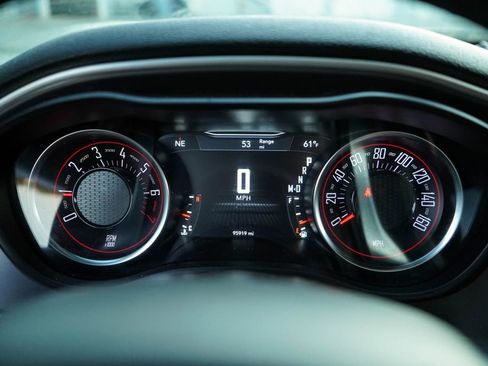 Used 2022 Dodge Challenger GT image 6