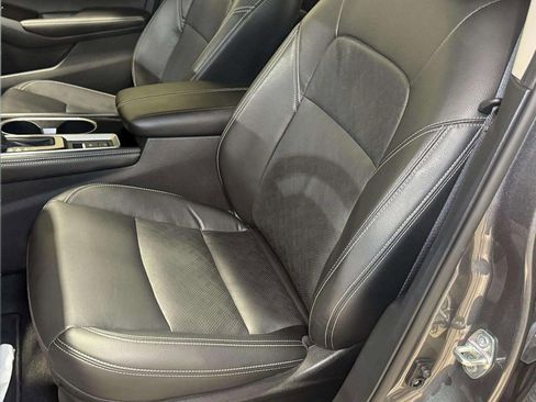 Used 2024 Nissan Altima 2.5 SL image 5