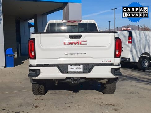 Used 2022 GMC Sierra 2500 AT4 w/ AT4 Premium Plus Package image 5