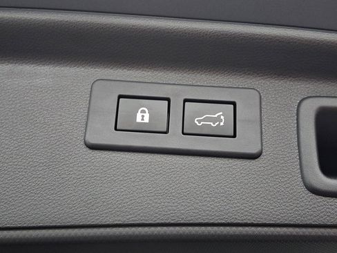 Certified 2025 Subaru Forester Wilderness image 30