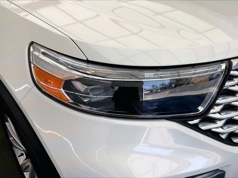 Used 2021 Ford Explorer Platinum w/ Equipment Group 601A AWD/4WD image 29
