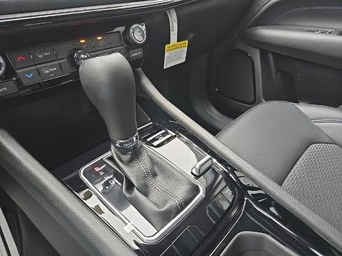 Used 2026 Jeep Compass Latitude image 58