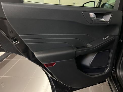 New 2026 Ford Escape ST-Line w/ Tech Pack #1 image 30